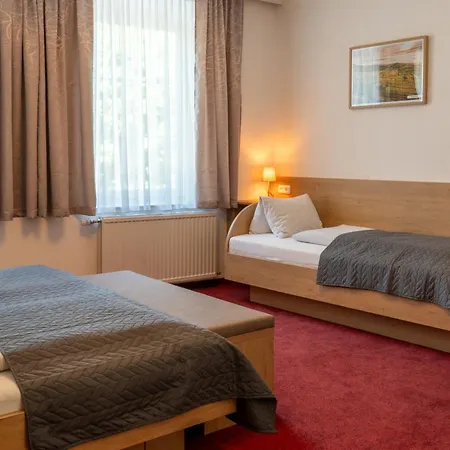 Gruenling 3* Wallsee